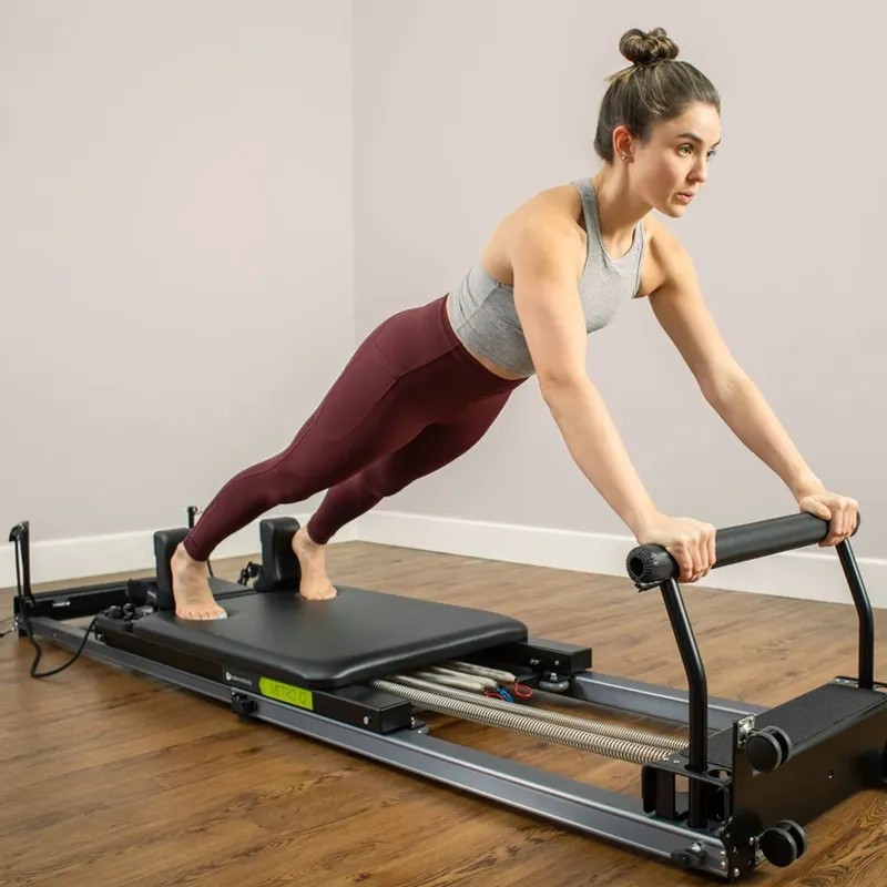 Metro™ IQ® Reformer | Rangement vertical | Balanced Body®