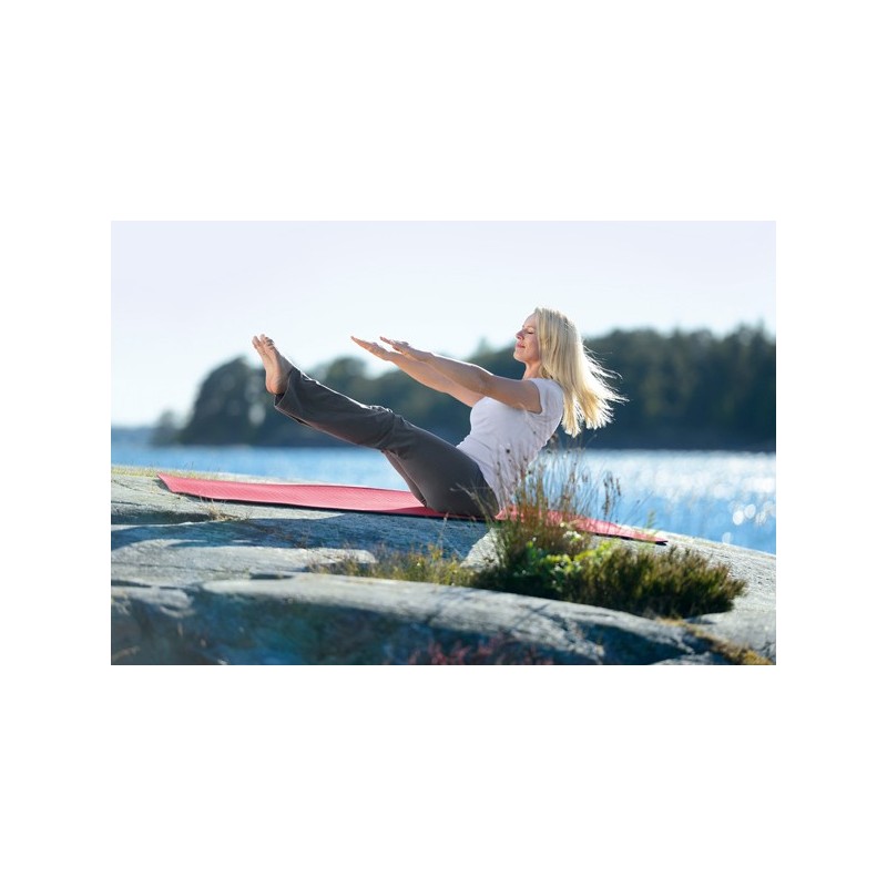  Mise en situation Tapis Yoga Terra - Exercice Pilates - Sport Pilates - Respectueux de l'environnement