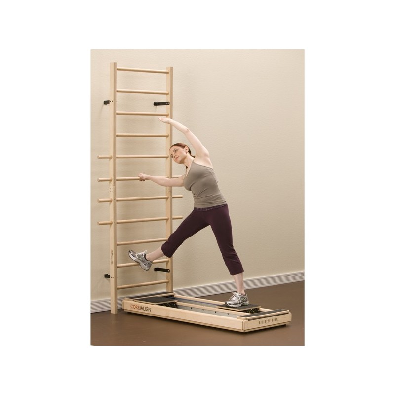 Mise en situation Machine Pilates CoreAlign™ with wall mount ladder (espalier à fixer au mur)/Exercices Pilates/Sport Pilates