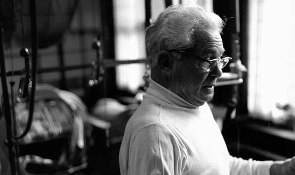 Plus qu'une marque, l'histoire originale de Joseph Pilates.